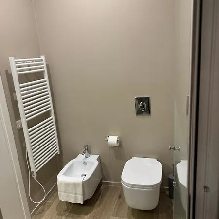 Dimora Fralu Бари