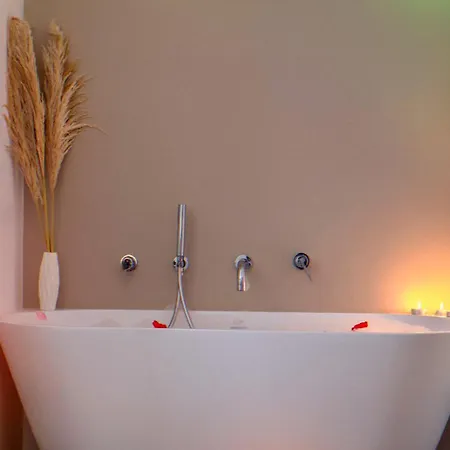 Гостевой дом Dimora Fralu Бари