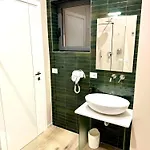 Dimora Fralu 3* Bari