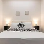 Dimora Fralu 3* Bari