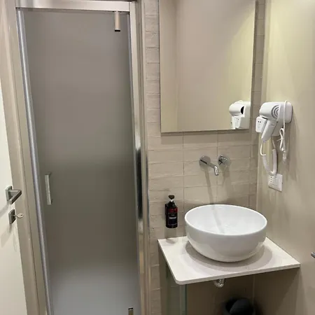 Dimora Fralu 招待所 3*